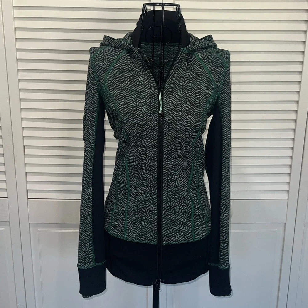 Lululemon Daily Practice Jacket Irregular Spacebone Sea Mist Deep Green / Black - Picture 15 of 16